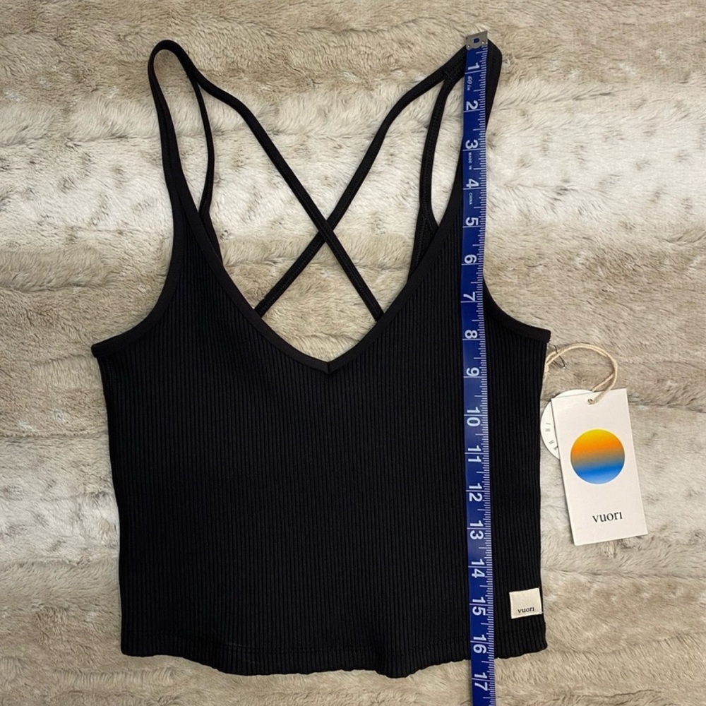 NWT VUORI Rib Crop Tank Women's Rib Tank in Black Size XS - Picture 12 of 14